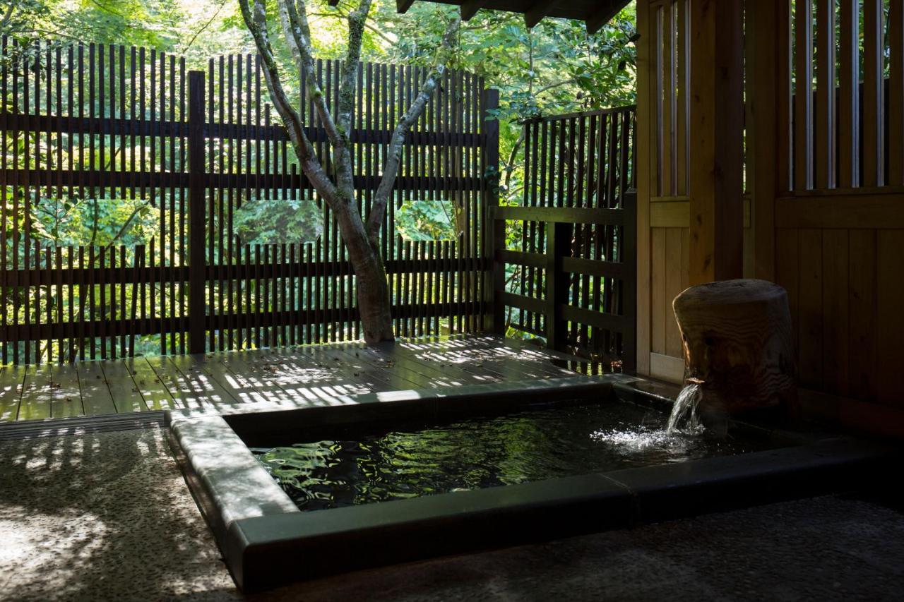 Kurokawa Onsen Oku no Yu Hotel Minamioguni Bagian luar foto