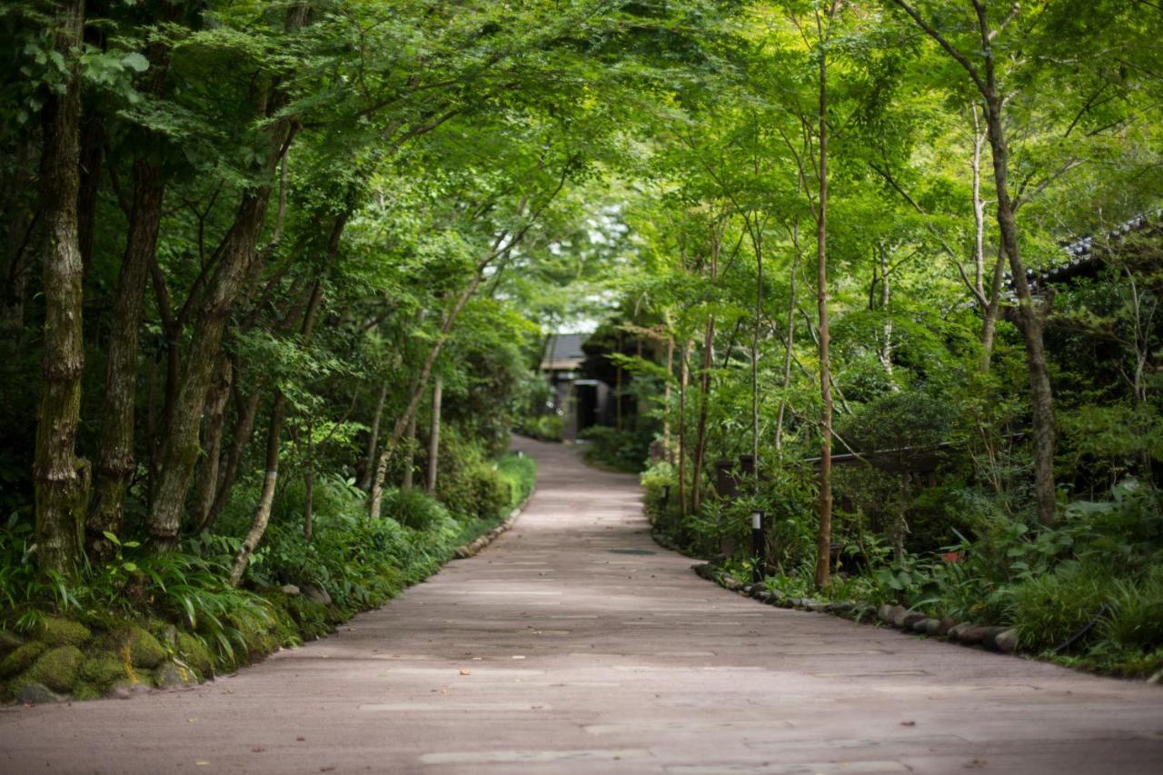 Kurokawa Onsen Oku no Yu Hotel Minamioguni Bagian luar foto
