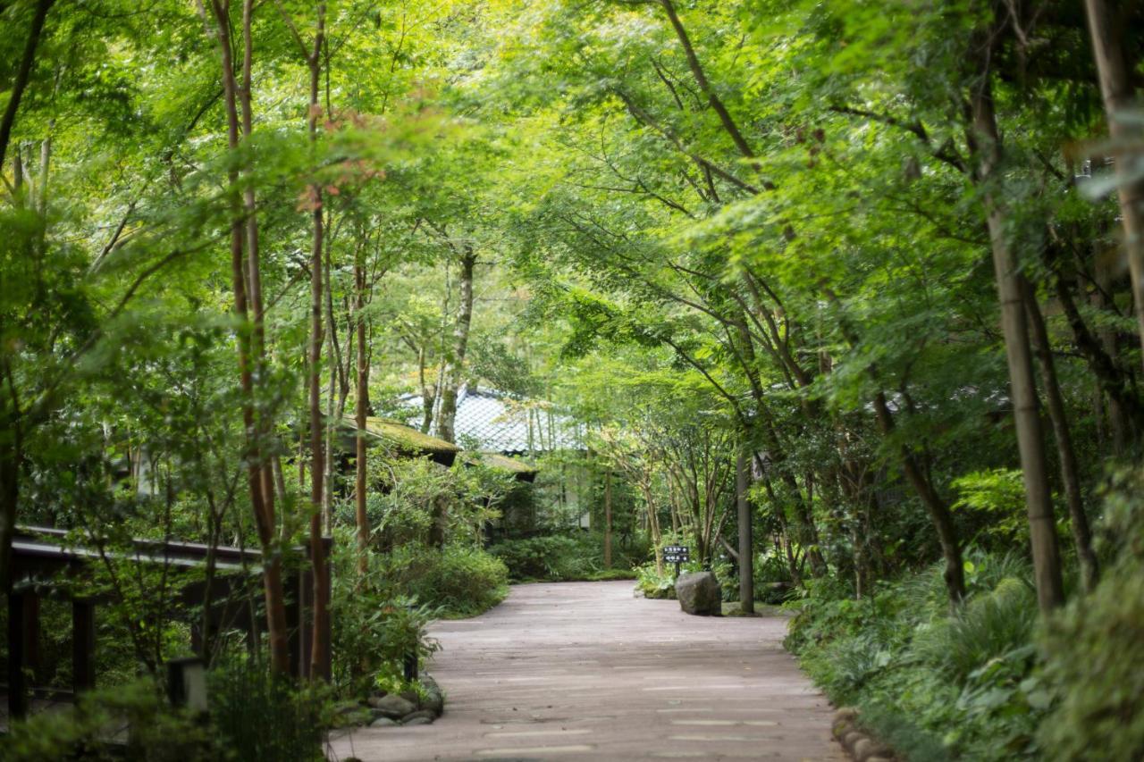 Kurokawa Onsen Oku no Yu Hotel Minamioguni Bagian luar foto