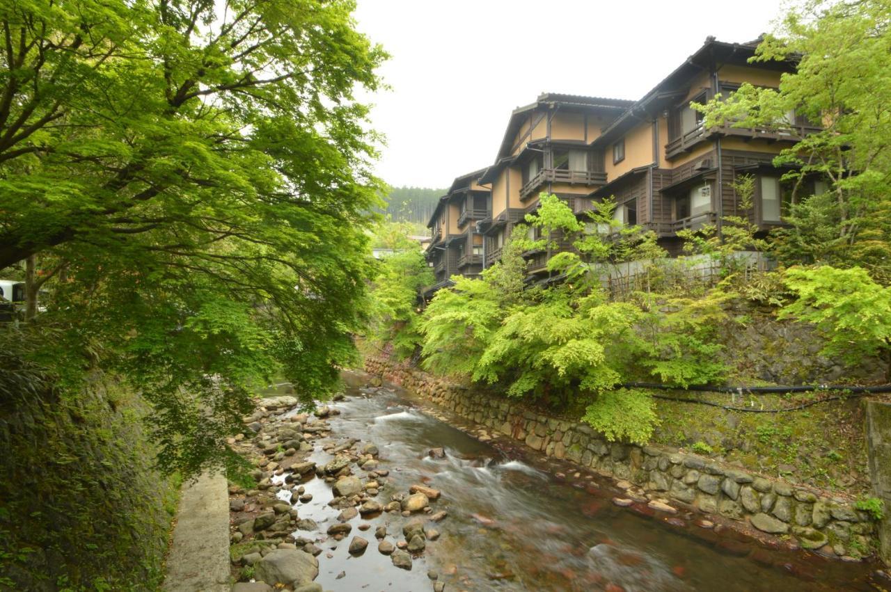 Kurokawa Onsen Oku no Yu Hotel Minamioguni Bagian luar foto