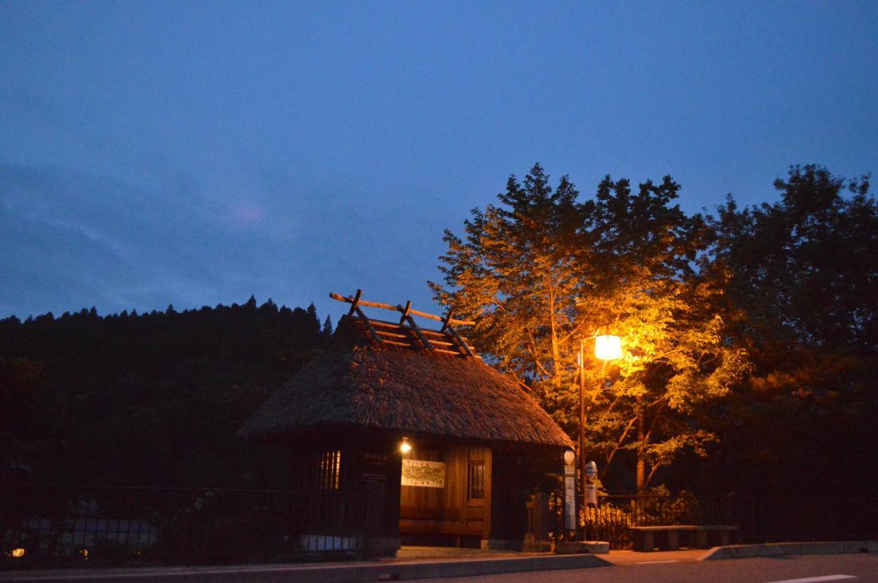 Kurokawa Onsen Oku no Yu Hotel Minamioguni Bagian luar foto
