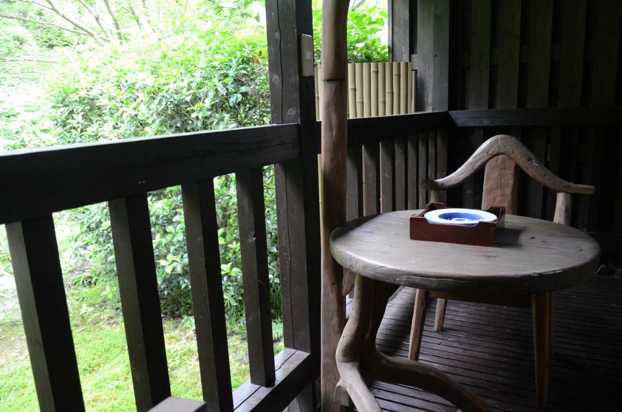 Kurokawa Onsen Oku no Yu Hotel Minamioguni Bagian luar foto