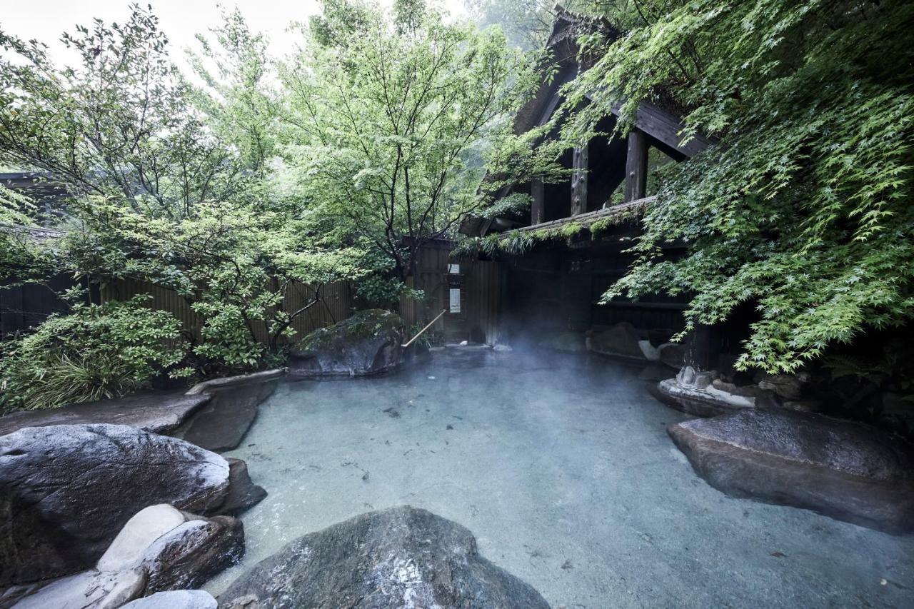 Kurokawa Onsen Oku no Yu Hotel Minamioguni Bagian luar foto