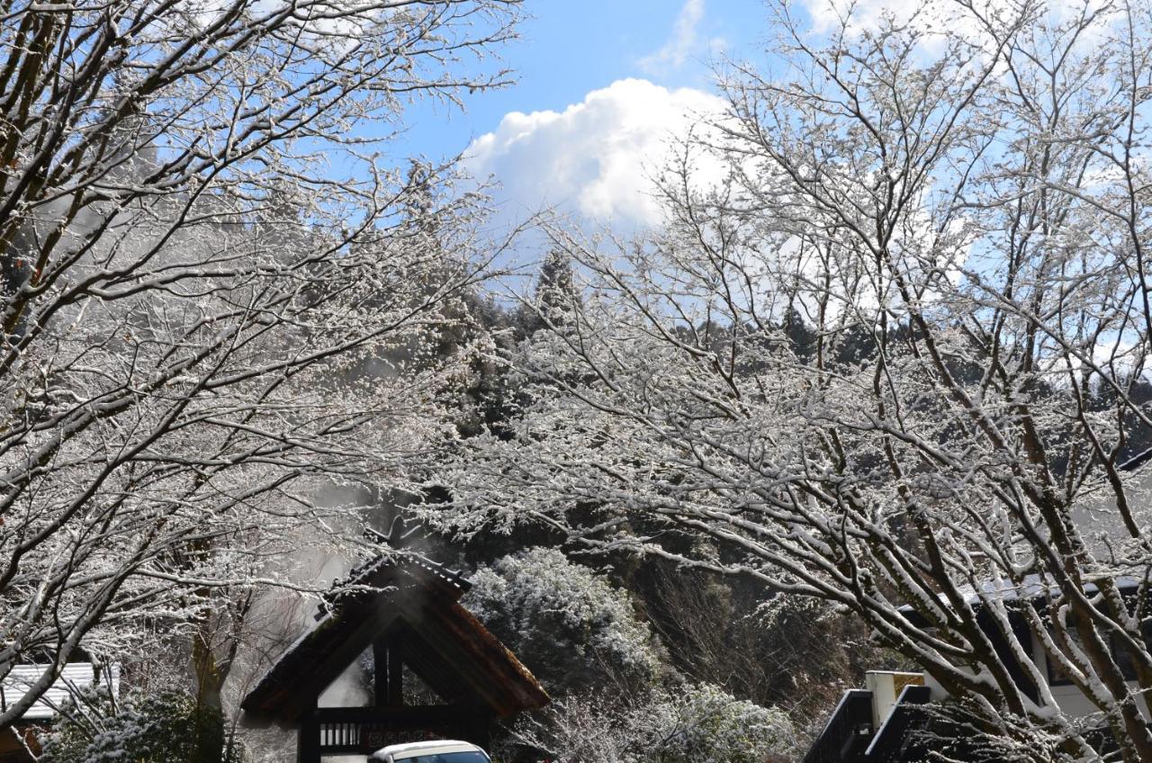 Kurokawa Onsen Oku no Yu Hotel Minamioguni Bagian luar foto